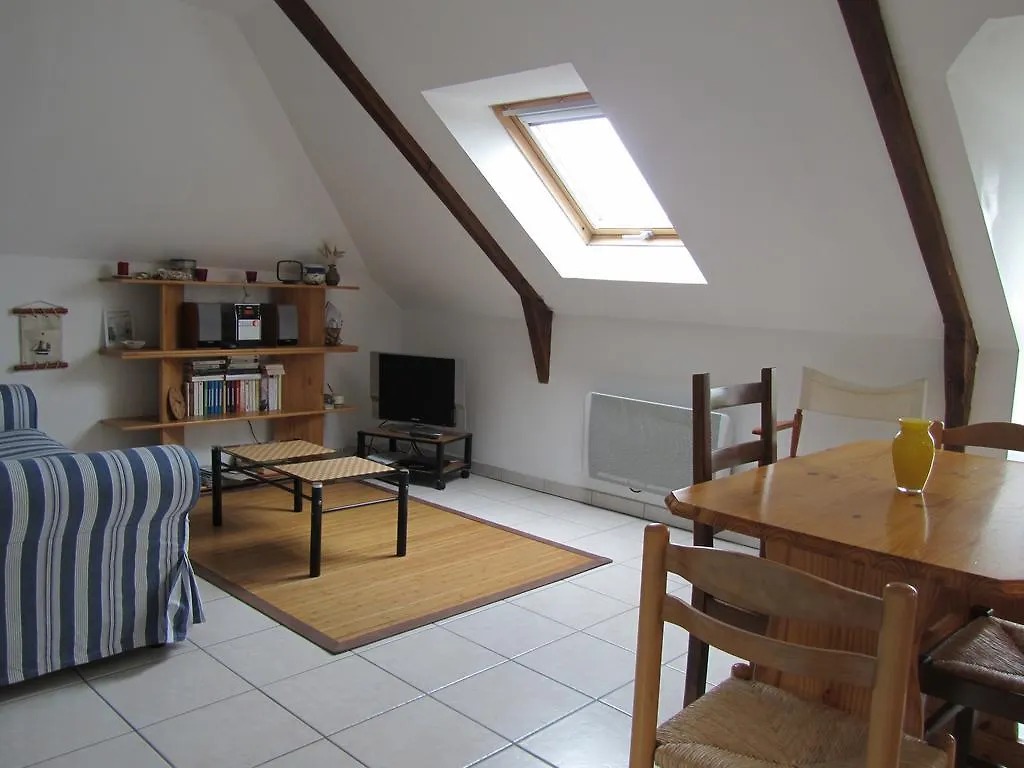 Appartements Cancale 0*,